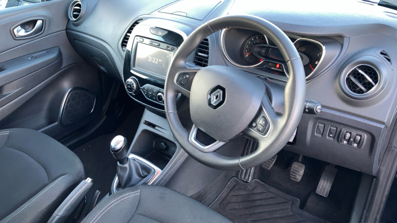 Renault Captur 0.9 TCE 90 Iconic 5dr Petrol Hatchback